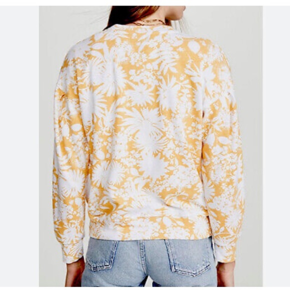 💙Sundry Crew Neck Yellow and White Floral Print Swaetshirt - Picture 13 of 14